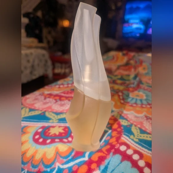 DKNY Donna Karan Cashmere Mist Spray 3.4 oz 100 ml Women RARE Full - Picture 3 of 8